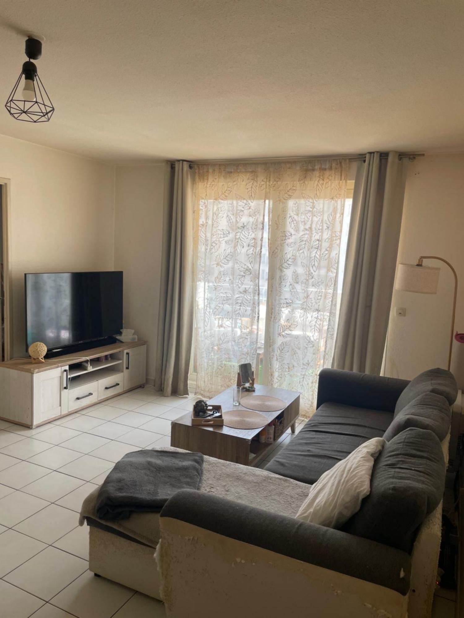 Lumineux 13006 * Marseilles