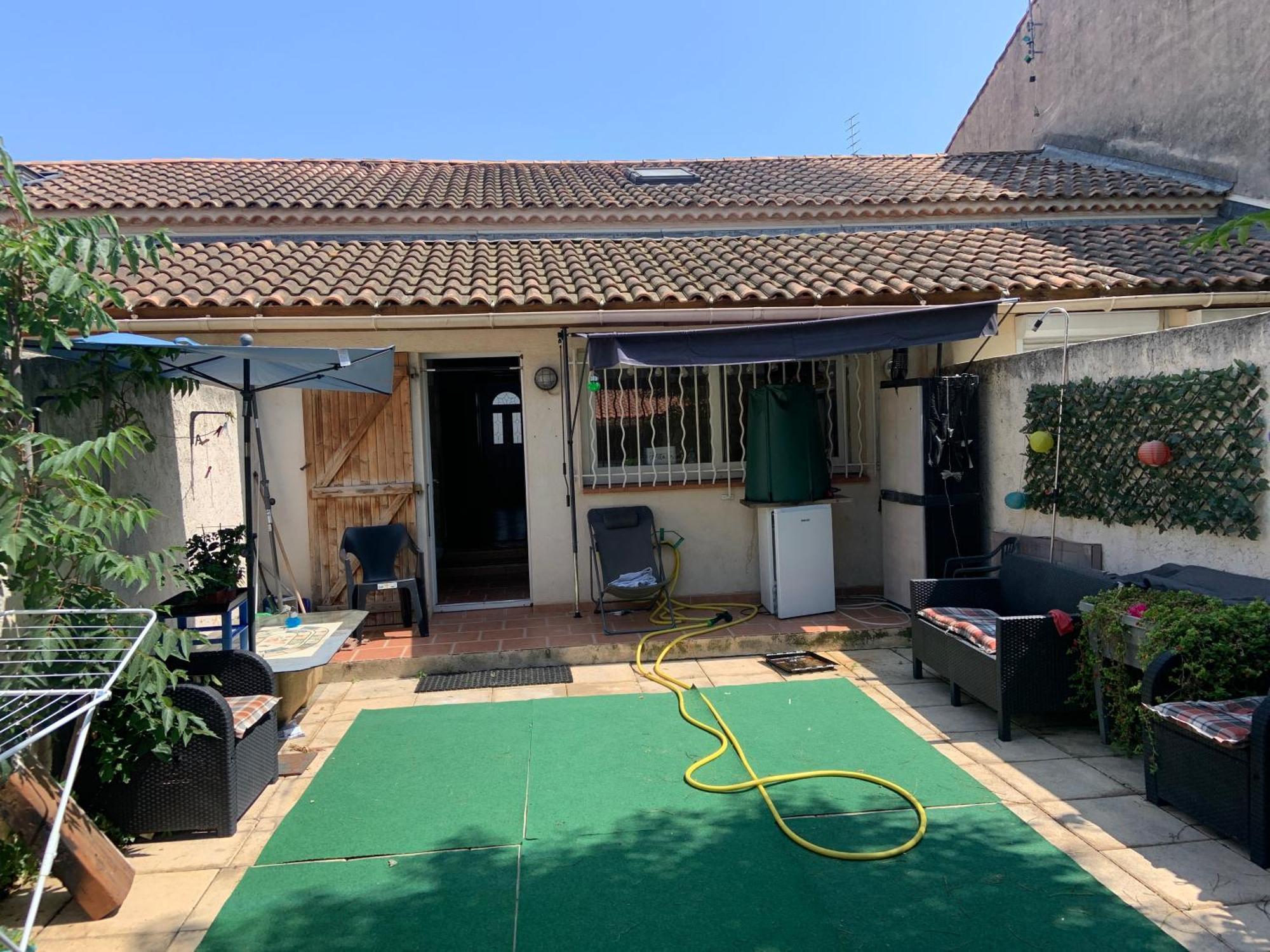 Maison E Piscine Velodrome Holiday home