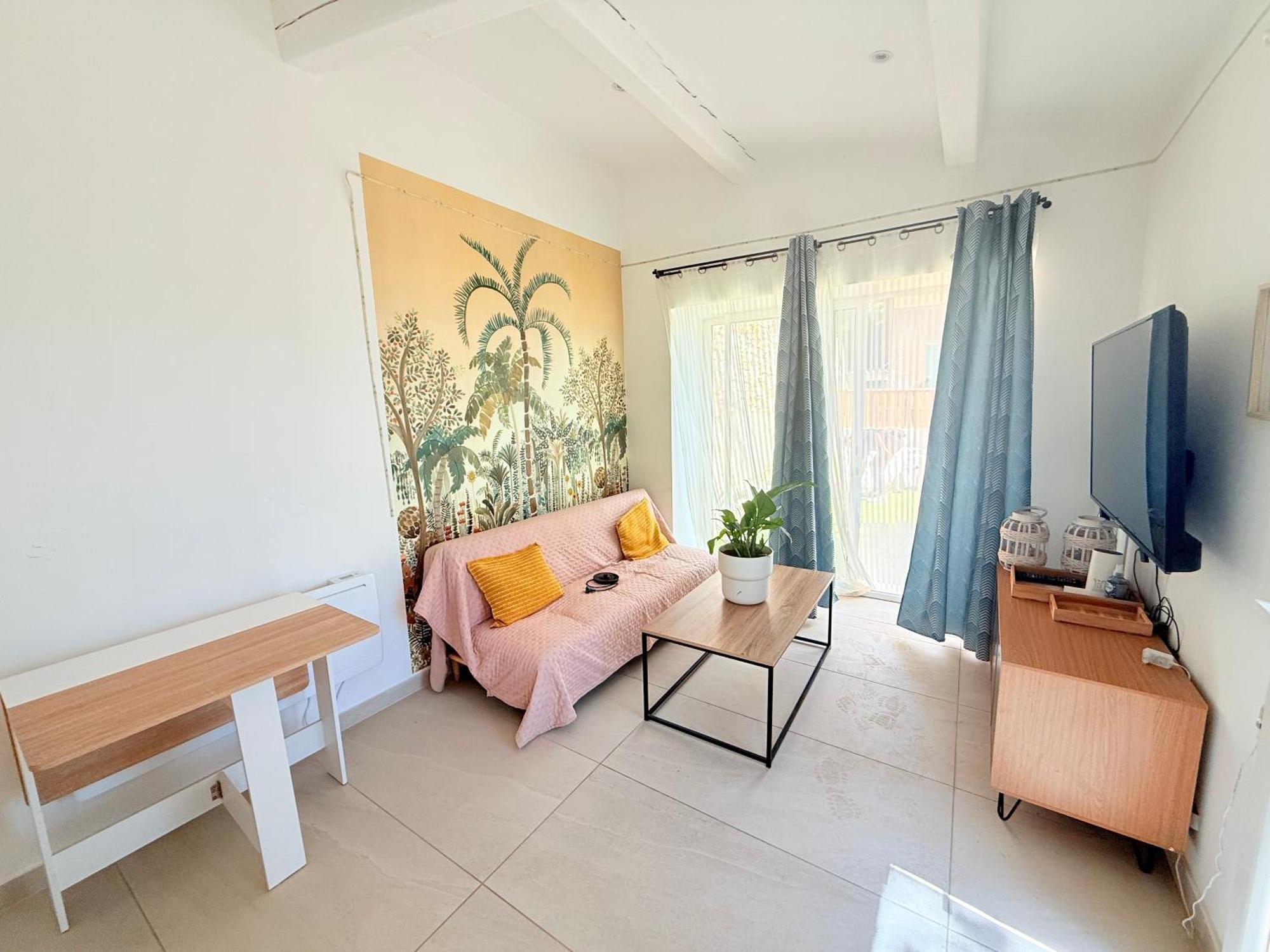 Holiday home Maison 8 T2 Jacuzzi Et Jardin *