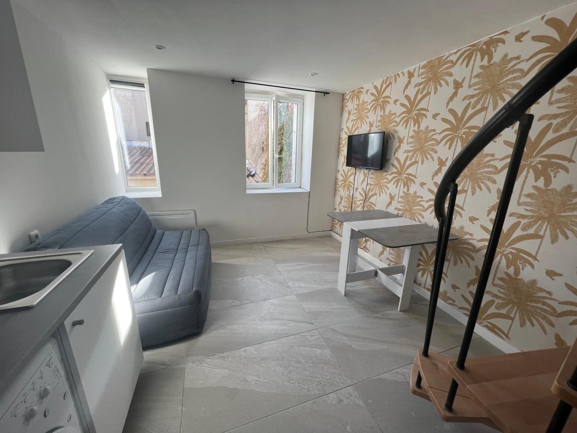 Appartement 22g Duplex T2 Lumineux A Marseille