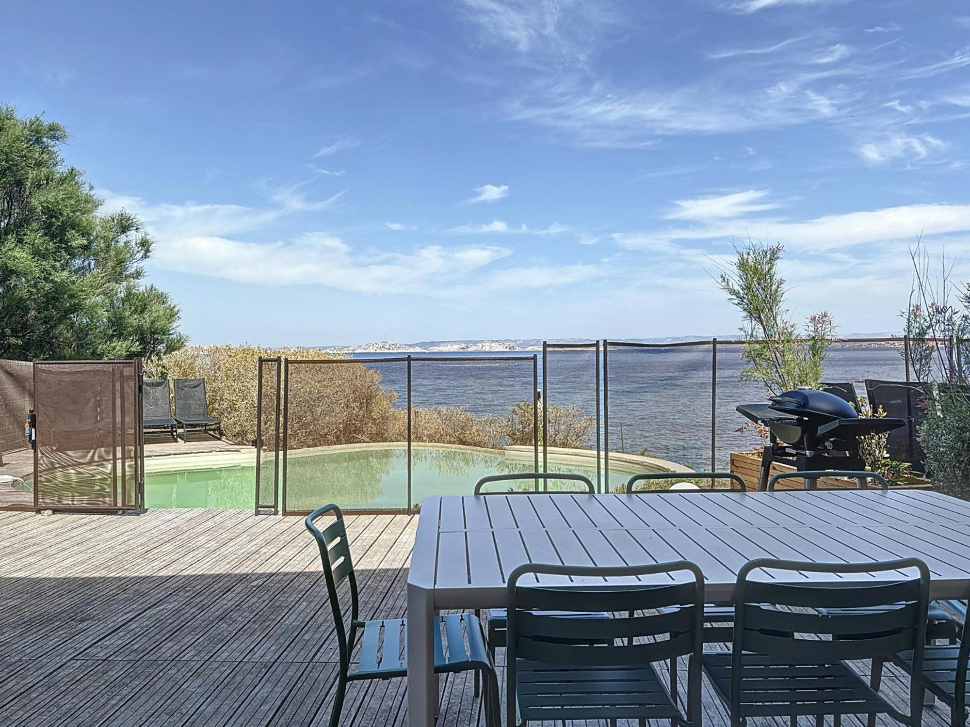 Maison Unique - Piscine Au Dessus De La - Les Freres De La Loc' Apartment *
