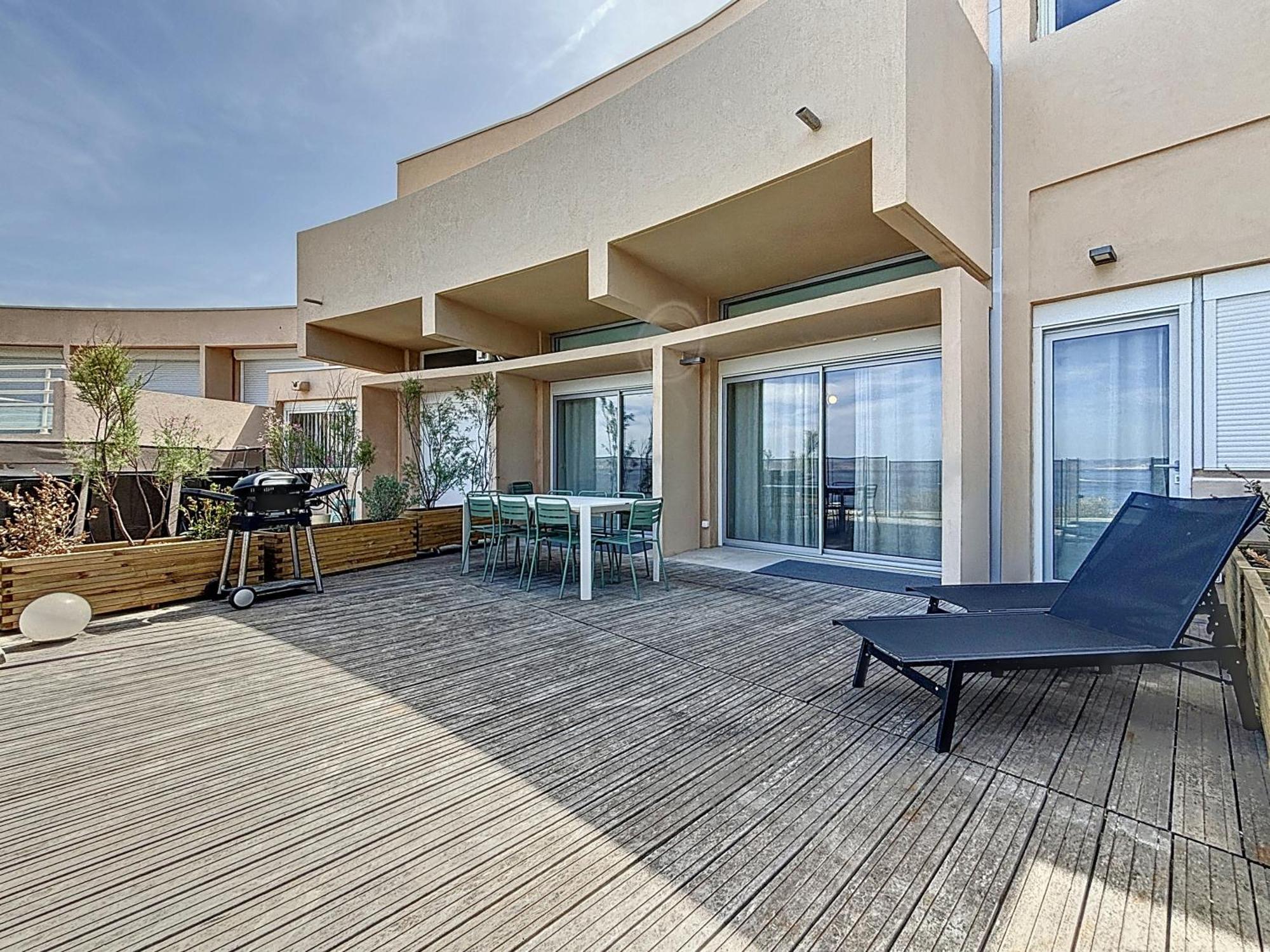Apartment Maison Unique - Piscine Au Dessus De La - Les Freres De La Loc' *