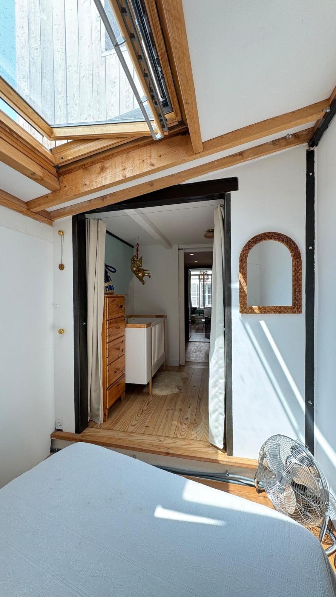 Apartment Refurbished 6-room Vieux Port