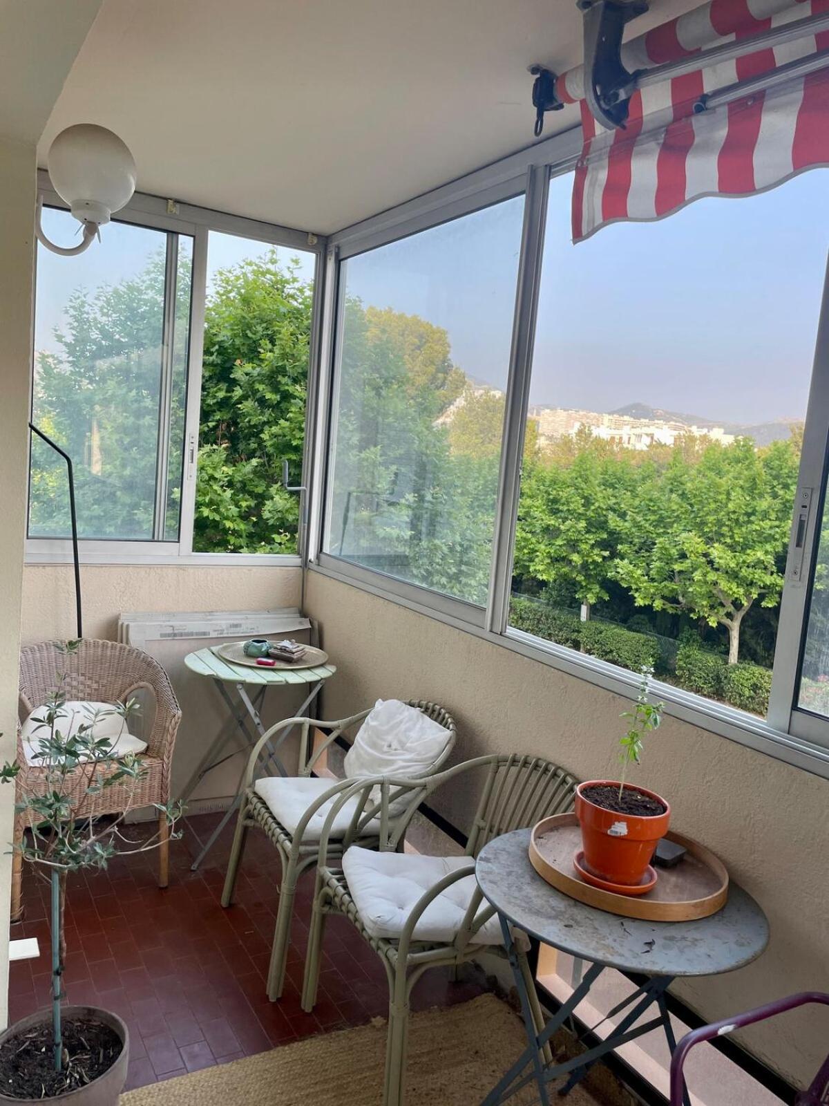 Beautiful With Terrace *
