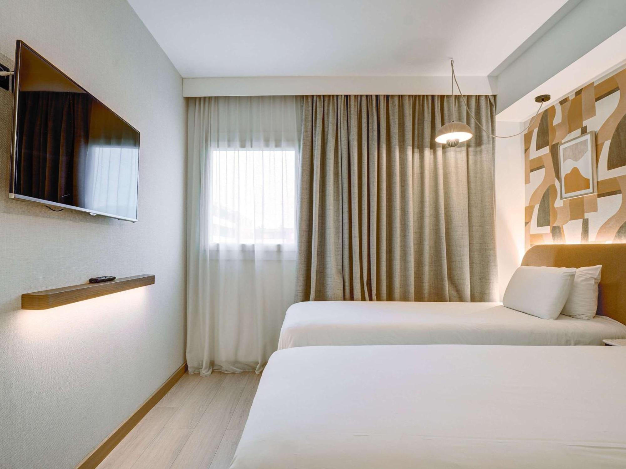 Ibis Styles Palais Des Congres Velodrome