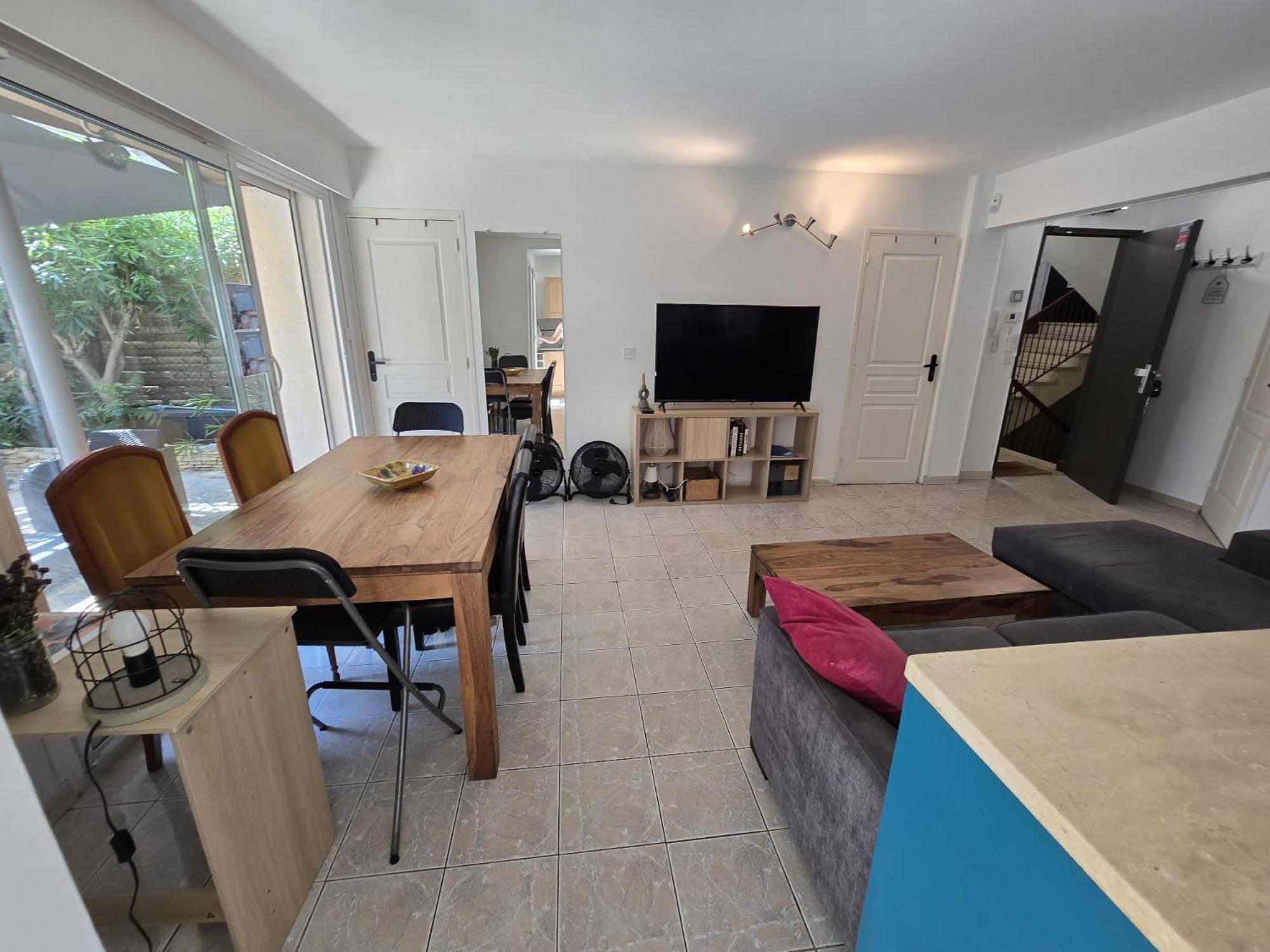 Appartement Grand Soleil Velodrome- *