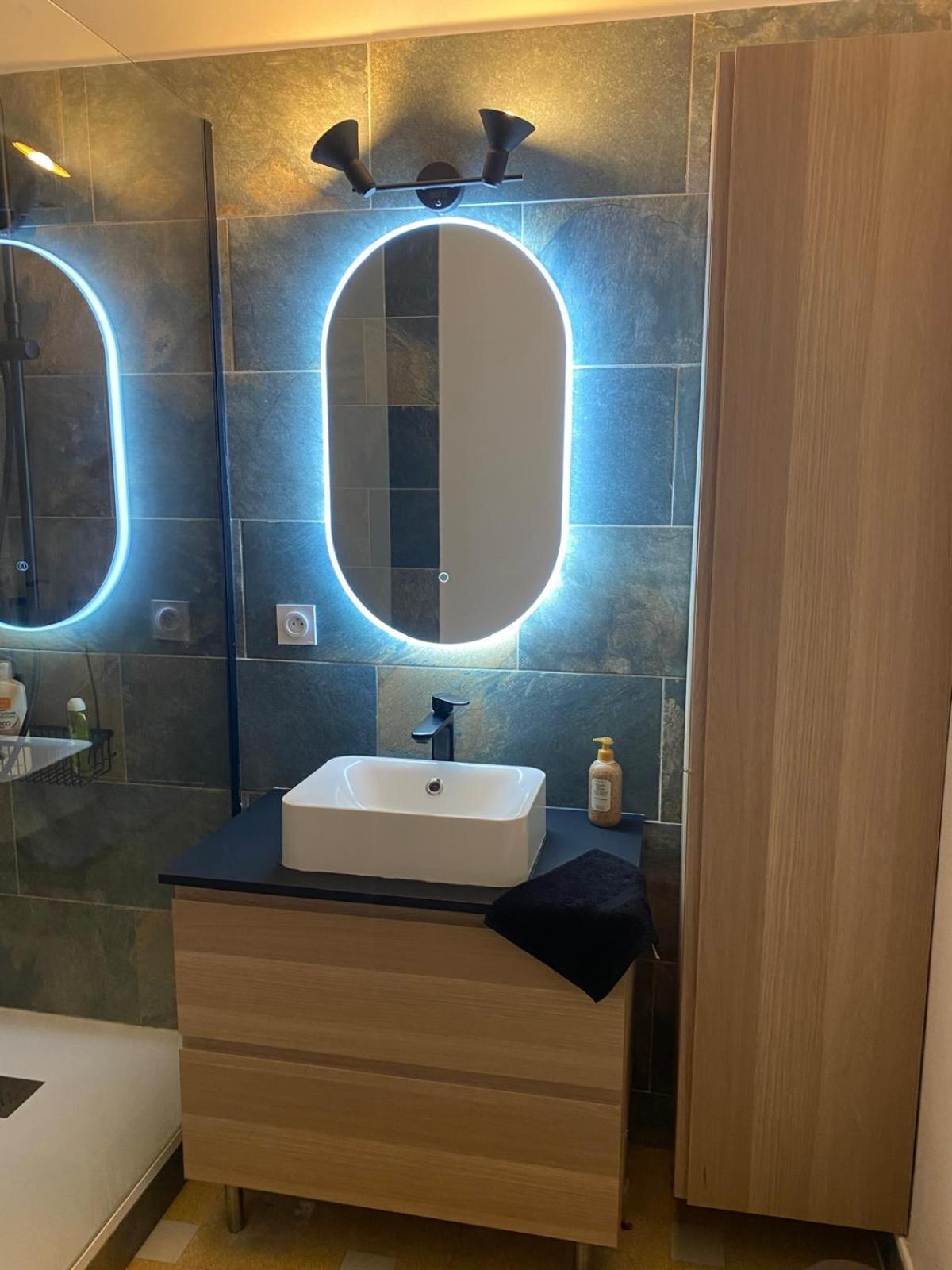 Petit Soleil Velodrome-marseille Apartment Marseilles