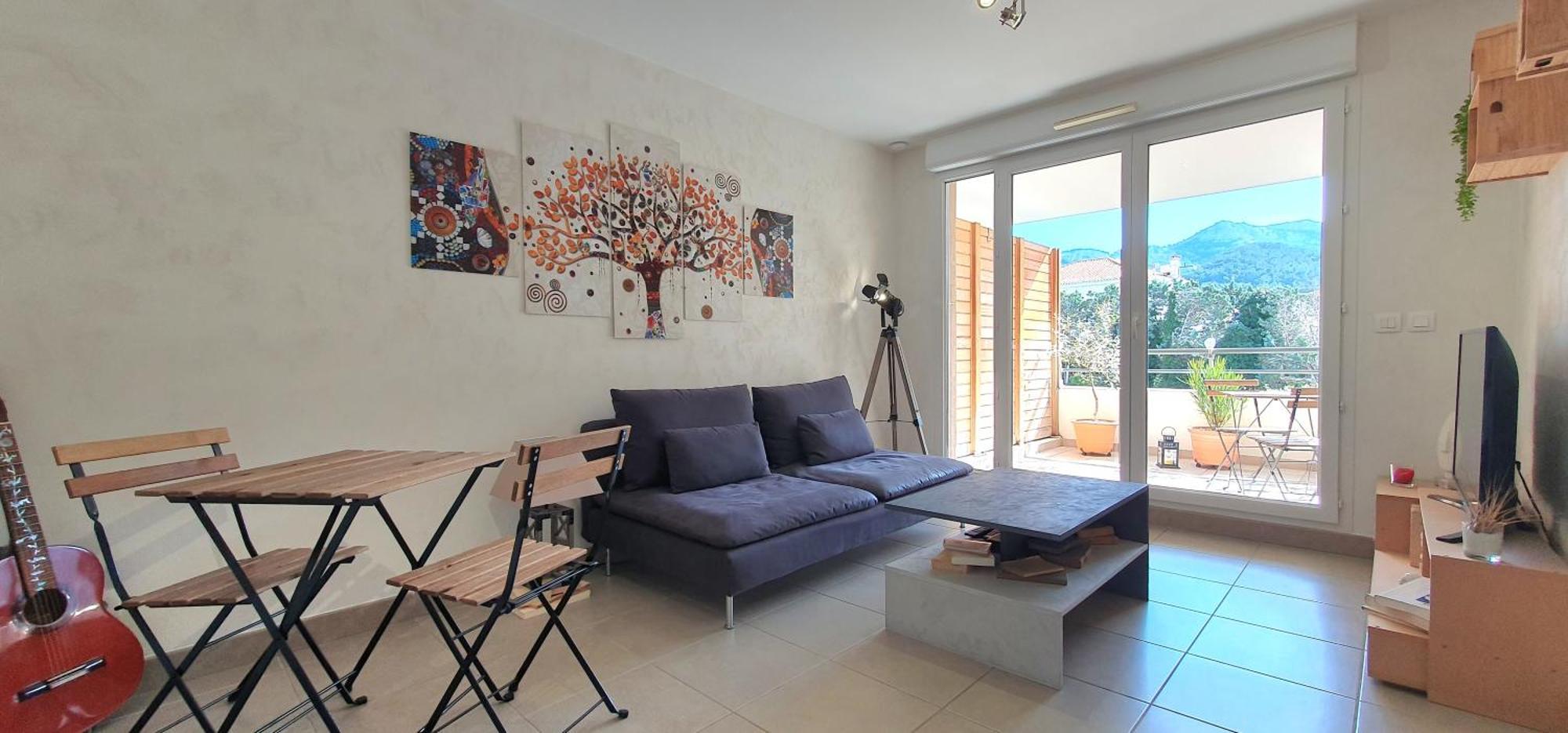 Stunning 1br Flat With Terrace View On Calanques Apartment