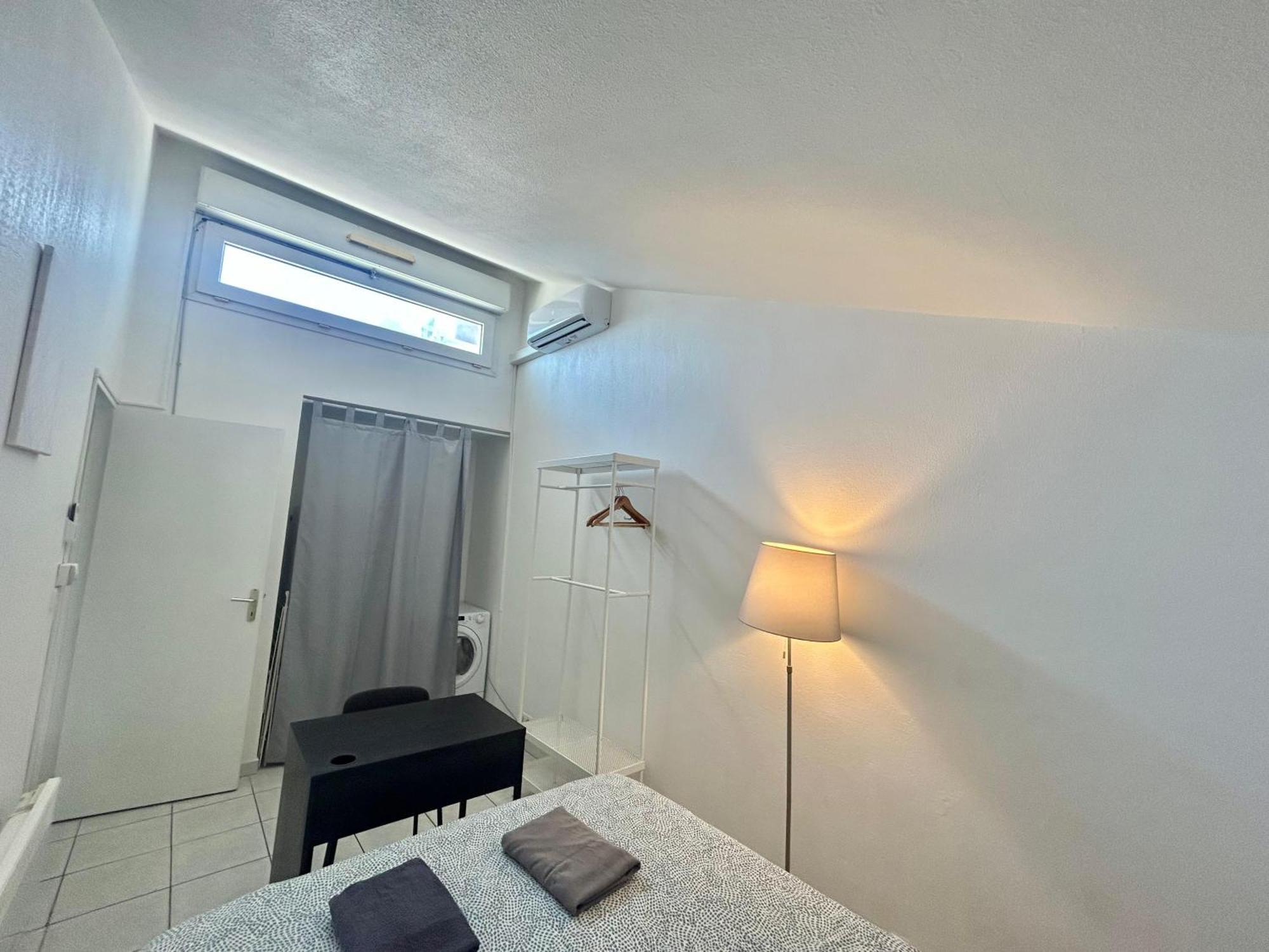 Chez Vitta - Duplex Proche Hopitaux Universitaires De La Timone Conception Apartment