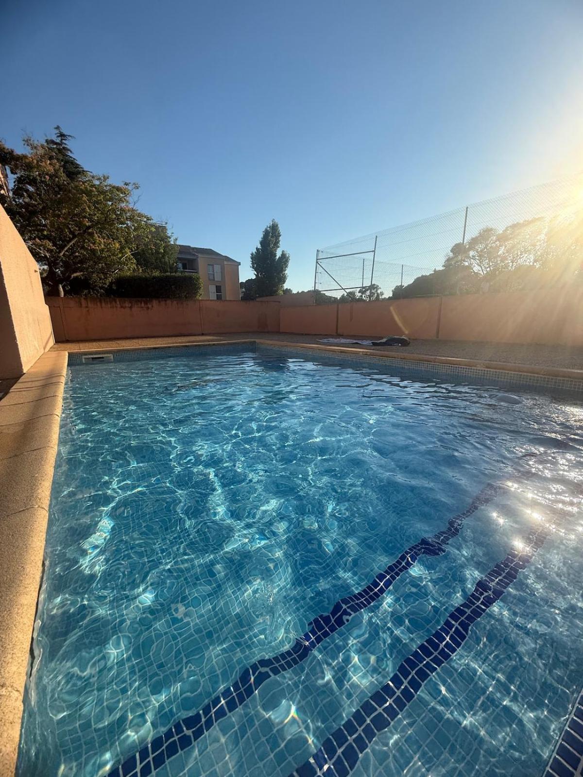 Magnifique T3 Climatisé, Terrasse Et Piscine Apartment