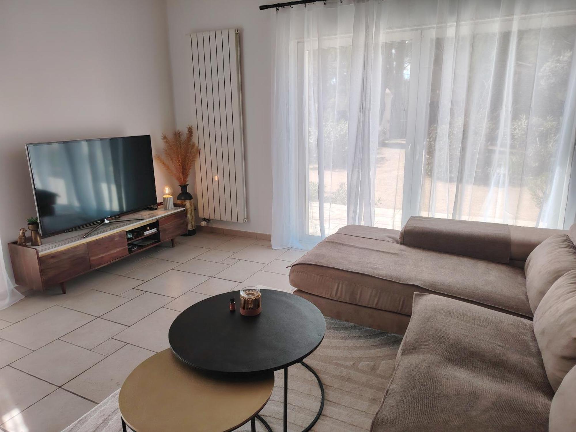 Avec Piscine Entre Et Cassis Villa
