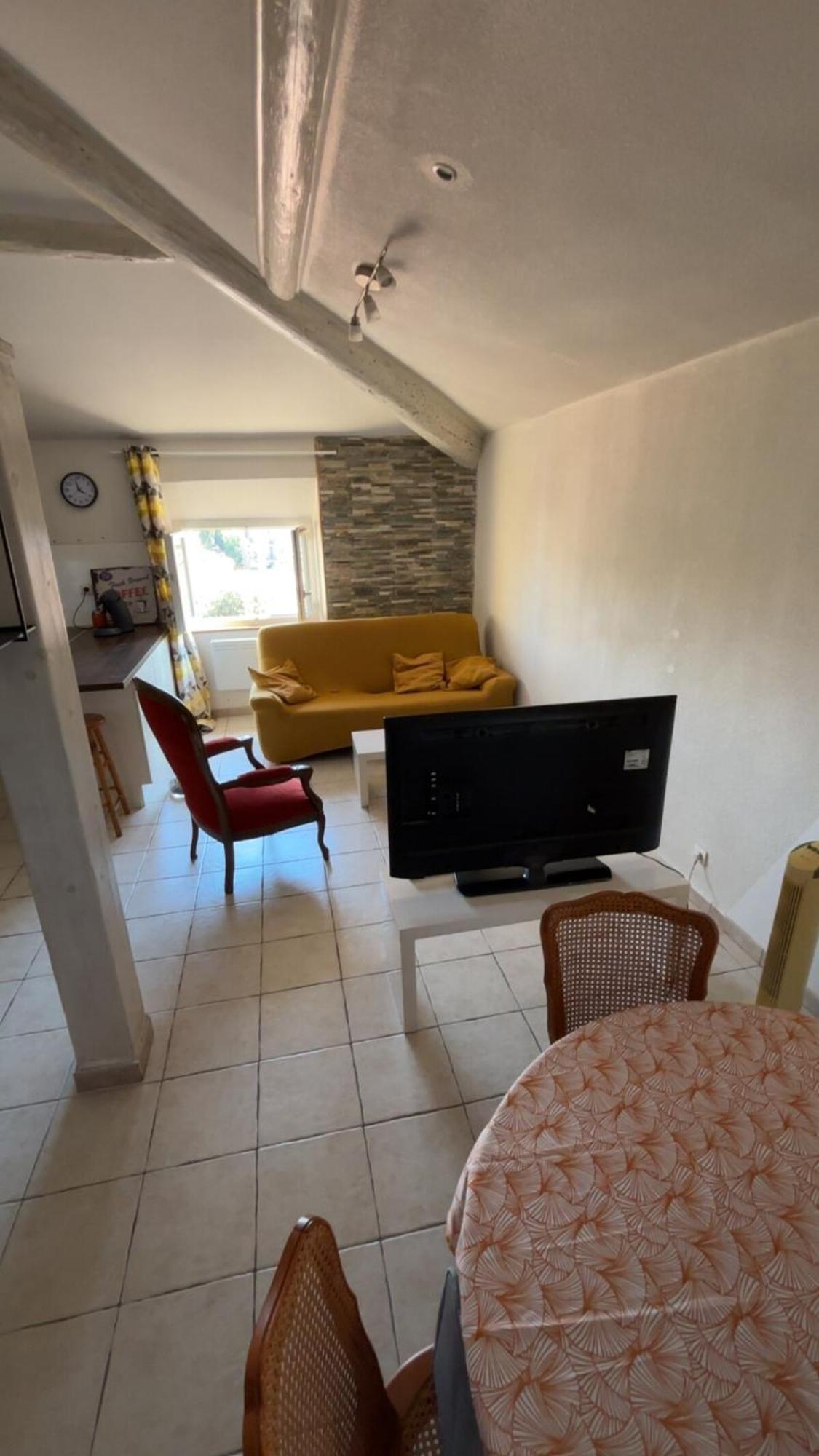 64 M2 Apartamento