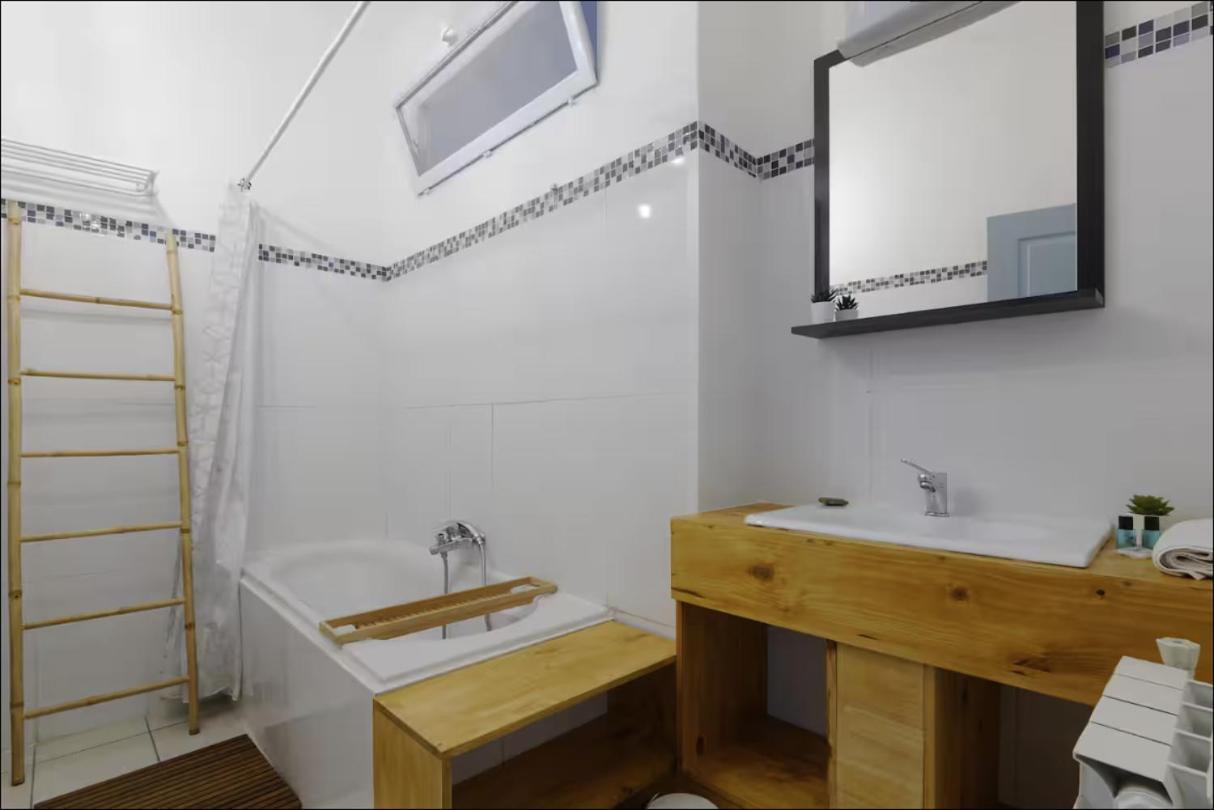 Apartment Joli - Opera & Vieux-port
