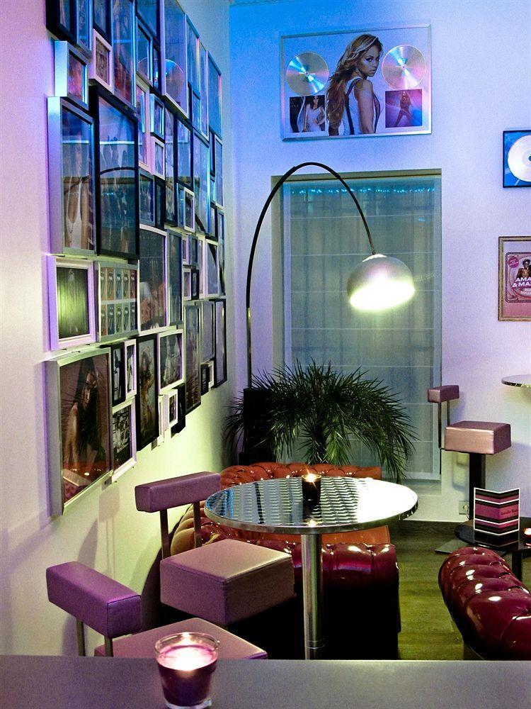 Hotel Music 3*