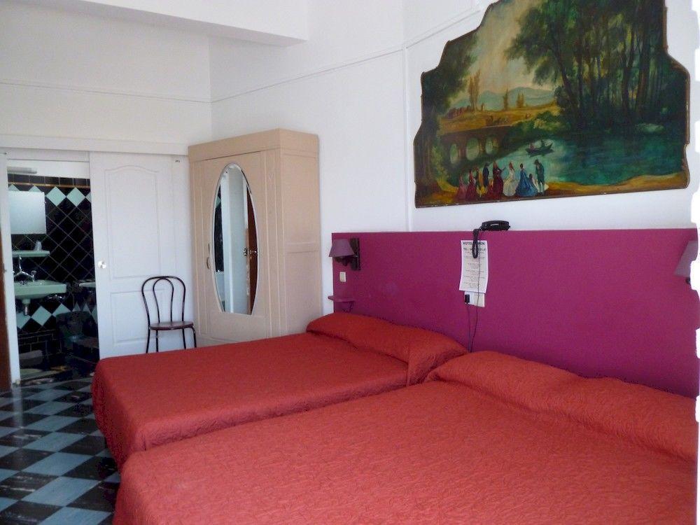 Peron Hotel