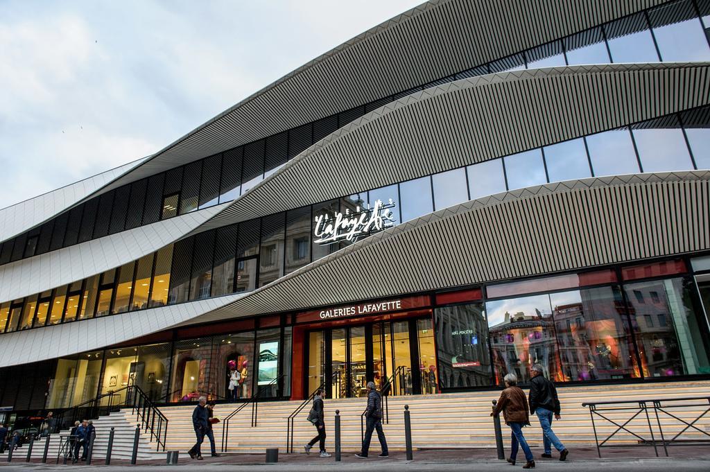 Ibis Styles Vieux Port Khách sạn