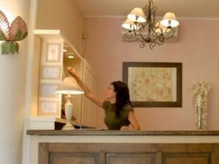 Amista - Ancien Saint Louis - Vieux Port Hotel 3*
