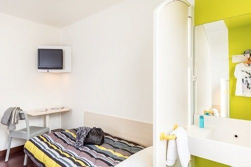 Hotel Hotelf1 Est Marselha