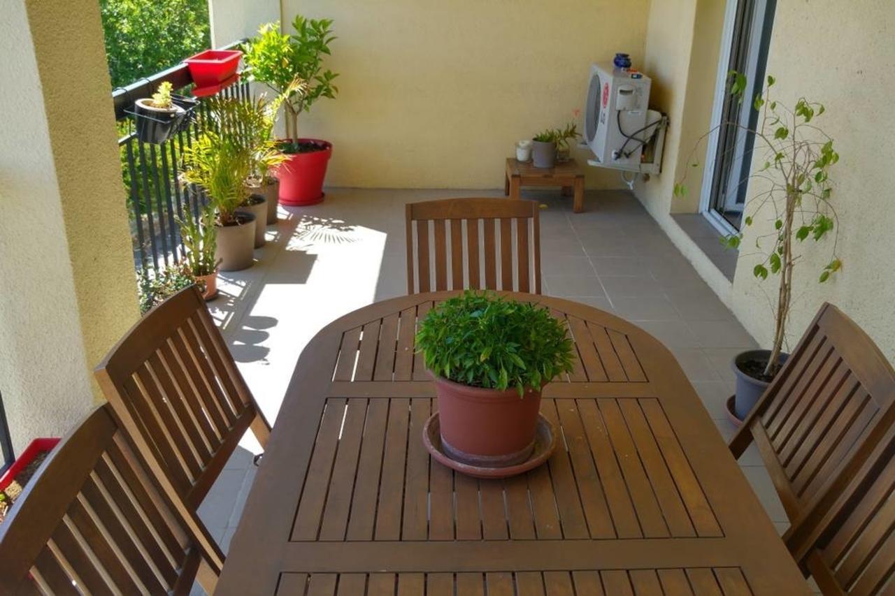 Beau T3 - Climatise - Grande Terrasse -