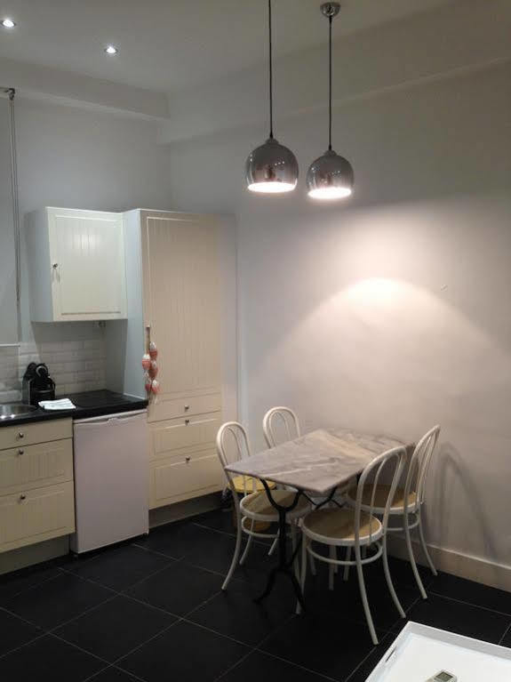 Apartment Sainte
