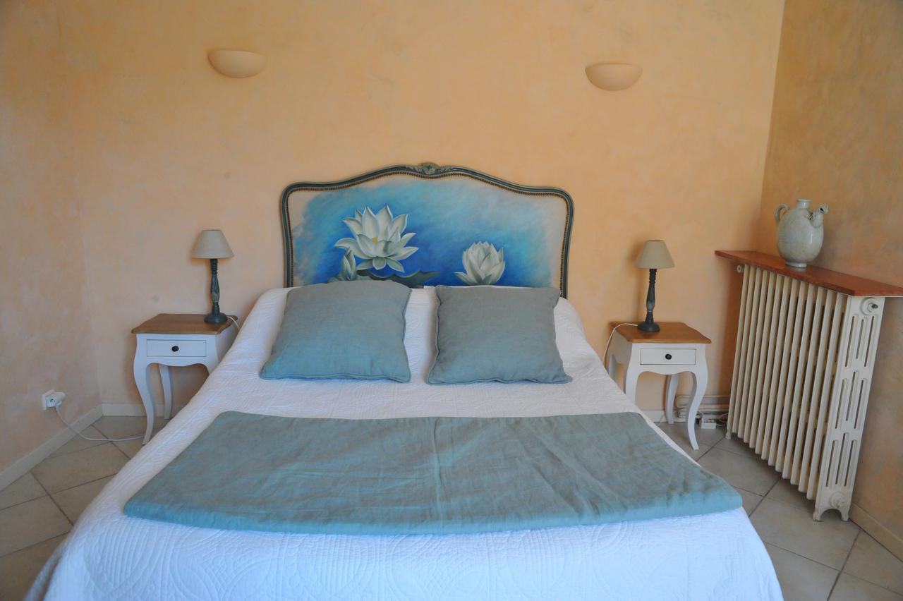 Frühstückspension Valflor D'hotes Et Marseilles