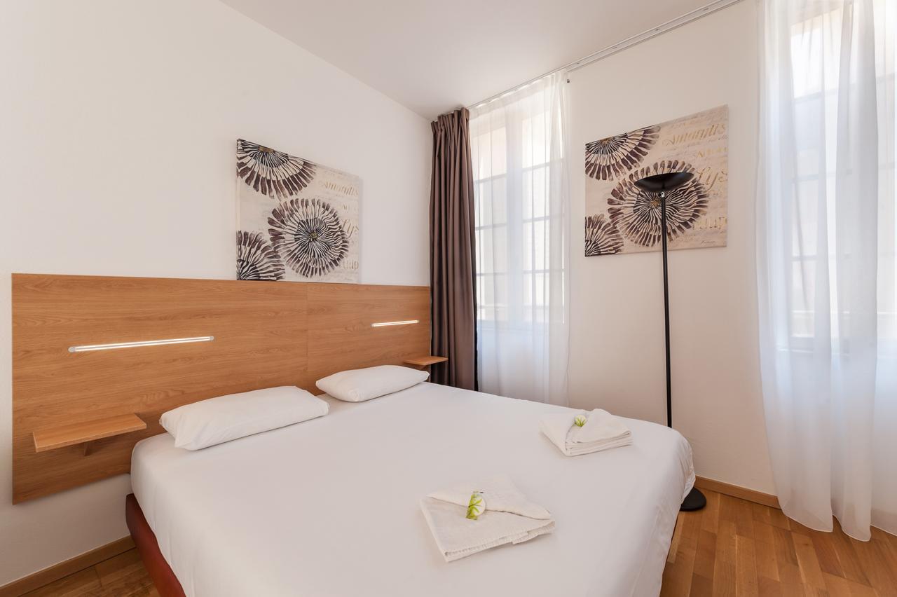 Khách sạn hẻo lánh Residhotel Vieux Port Marseille