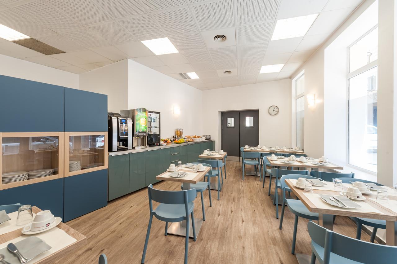 Residhotel Vieux Port 3*
