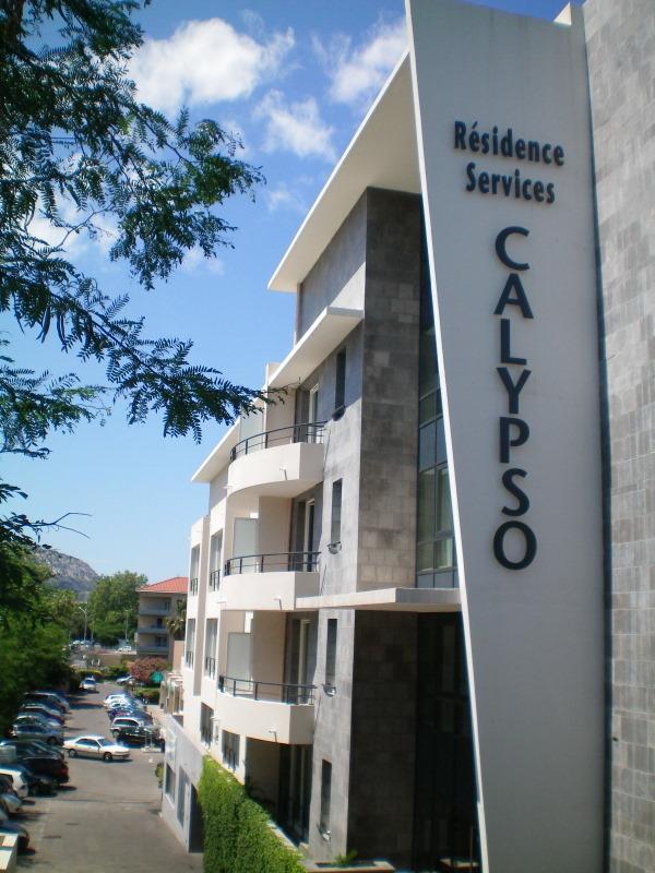 Services Calypso Calanques Hotel *