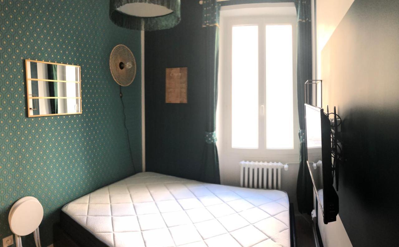 Design 18 Vieux-port Apartment