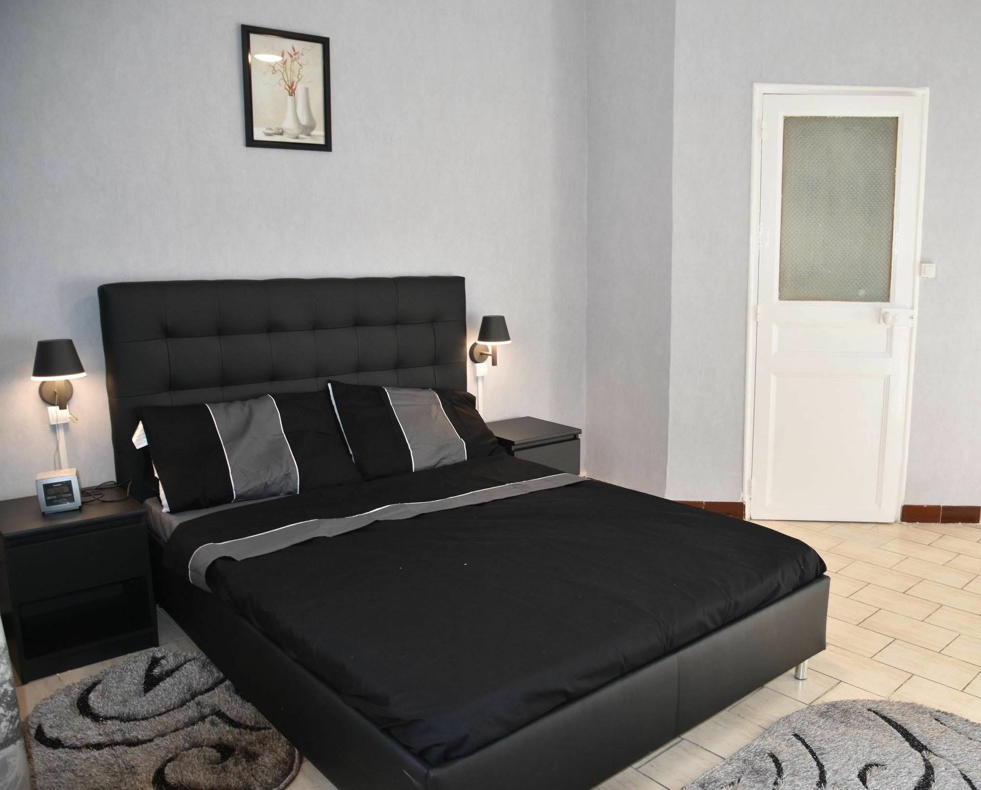 Apartment Place Des Marseillaises