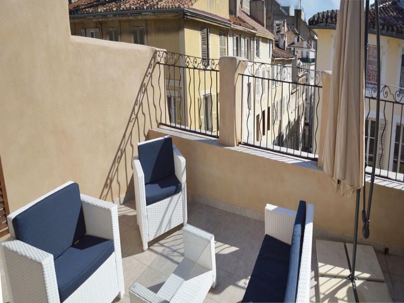 Les Du Vieux Port Apartamento *