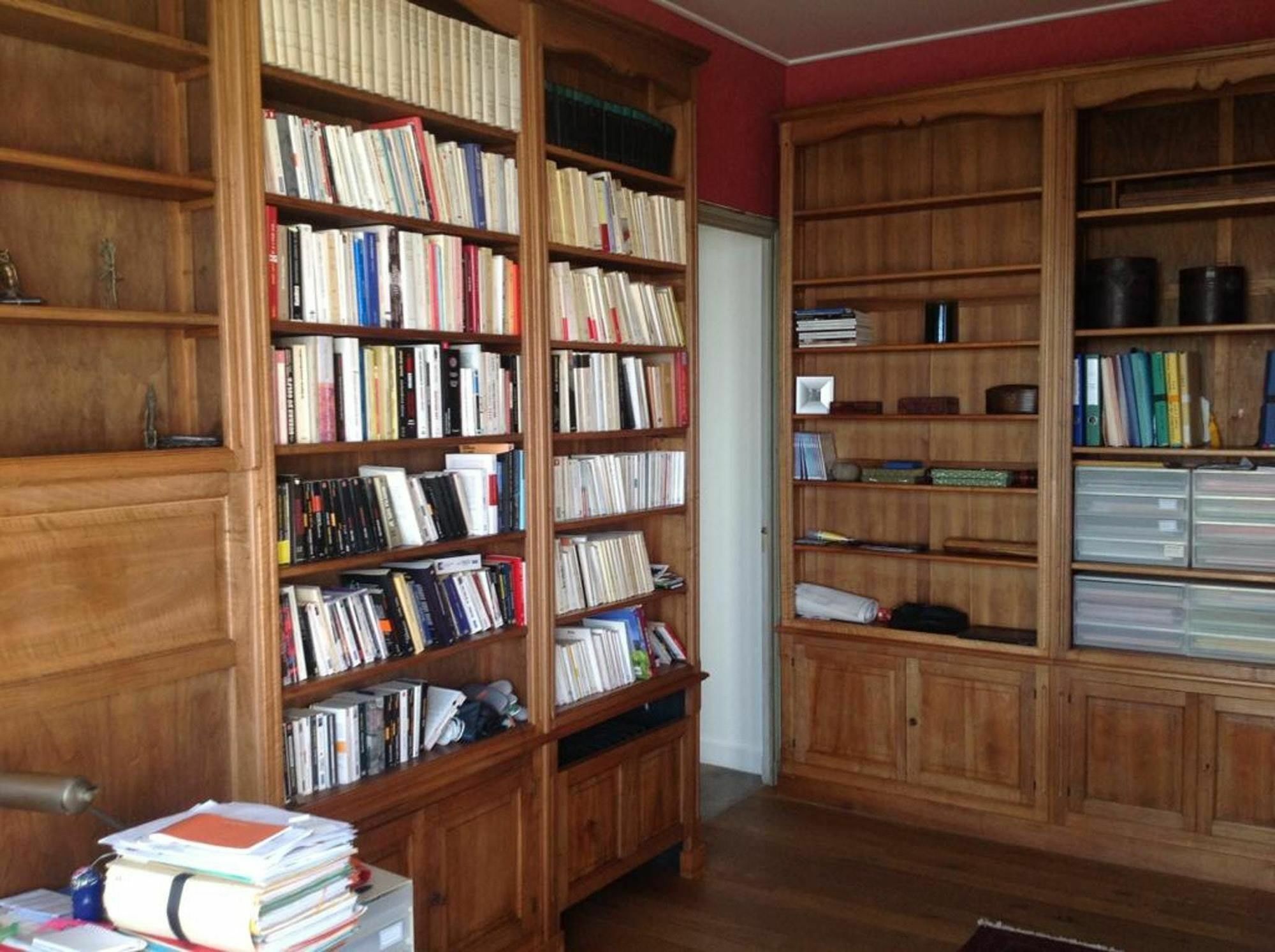 With 3 Bedrooms In Marseille, With Wonderful Sea View, Private P Villa Marseille
