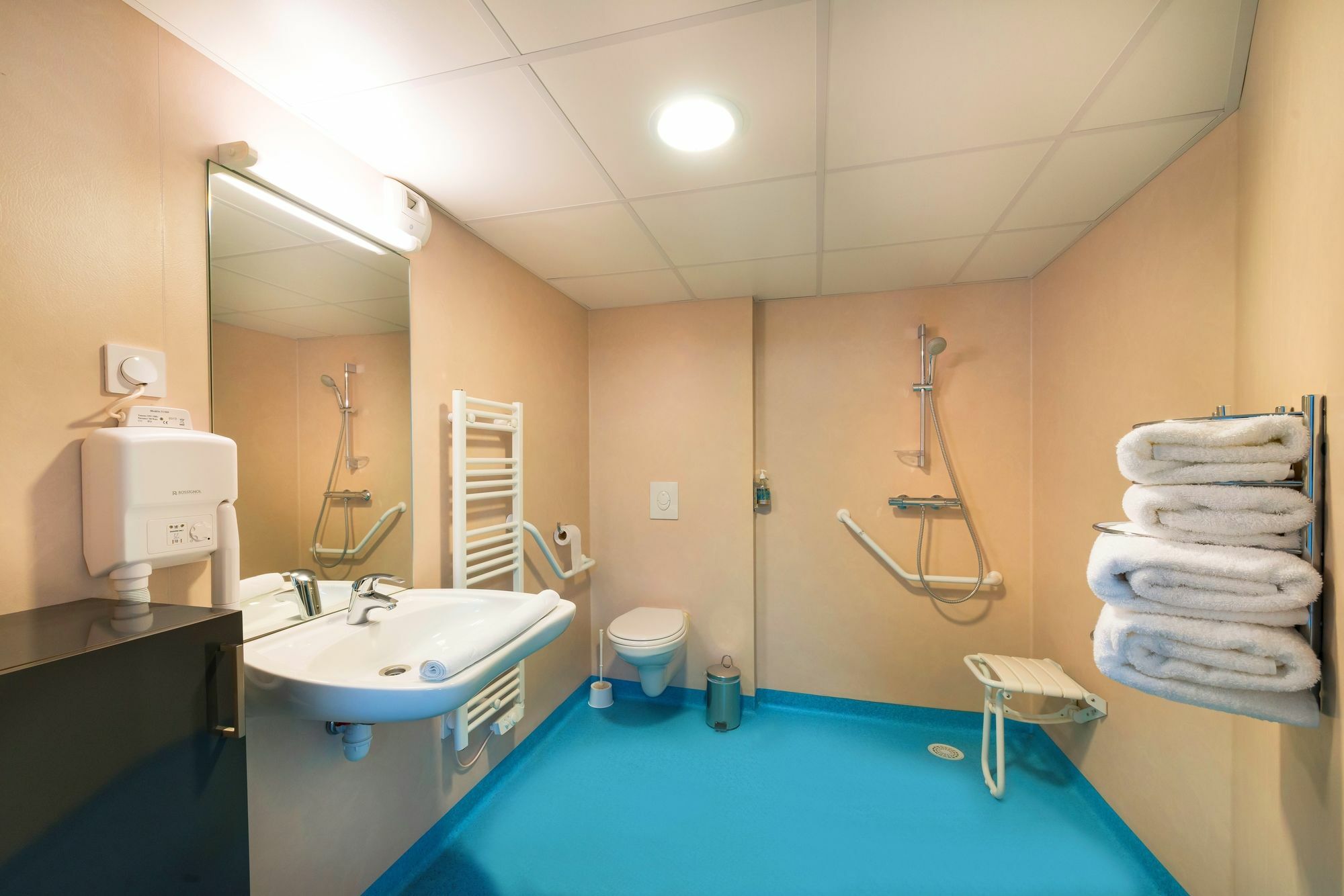 La Canebiere Aparthotel