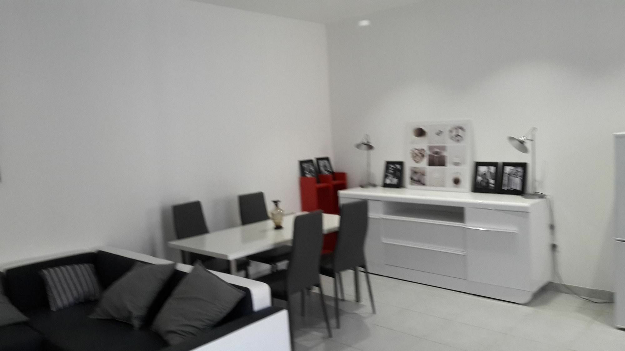 Apartment With 2 Bedrooms In Marseille, With Terrace And Wifi - 5 Km F