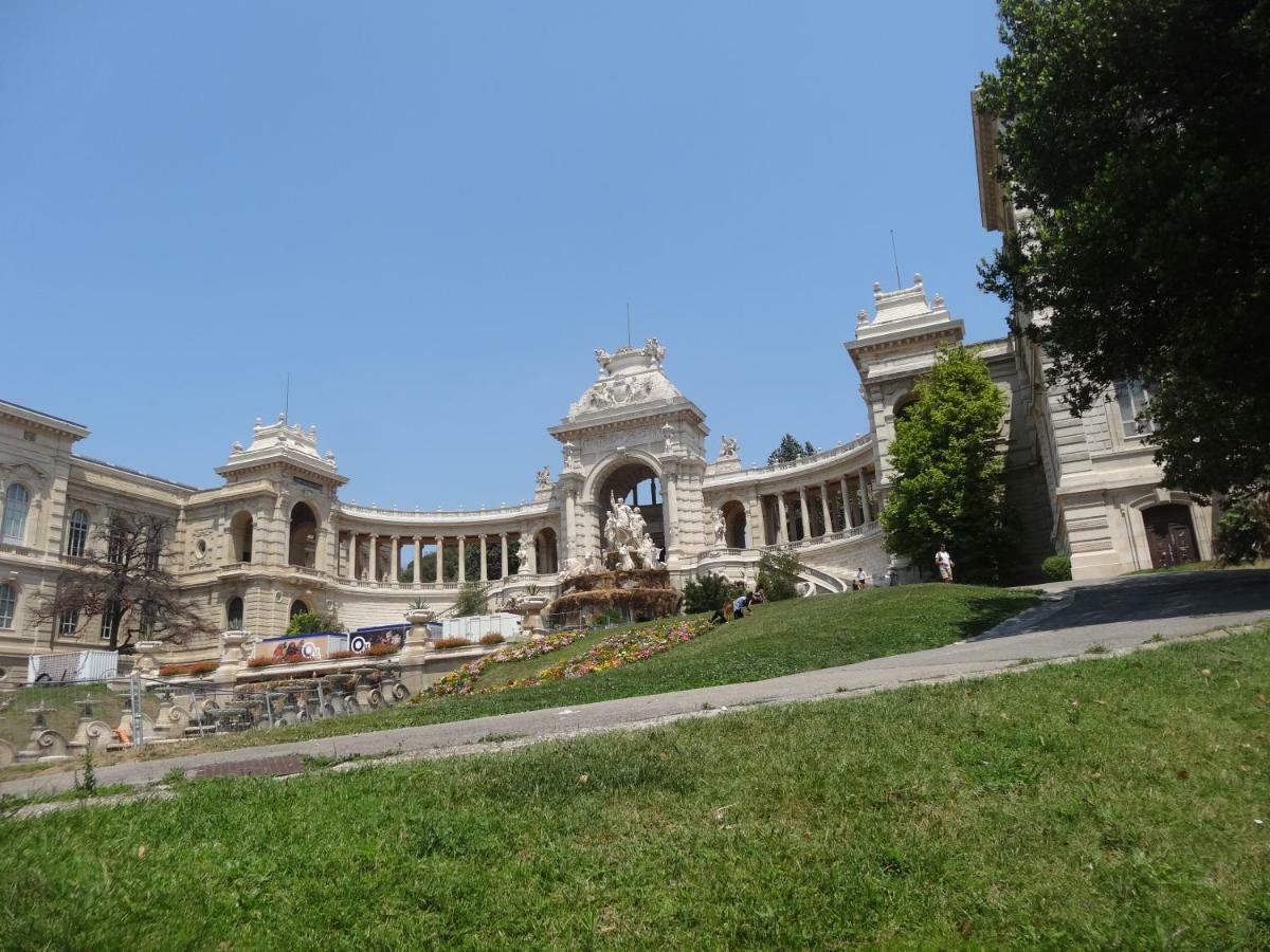 Du Palais Longchamps Appartement Marseilles