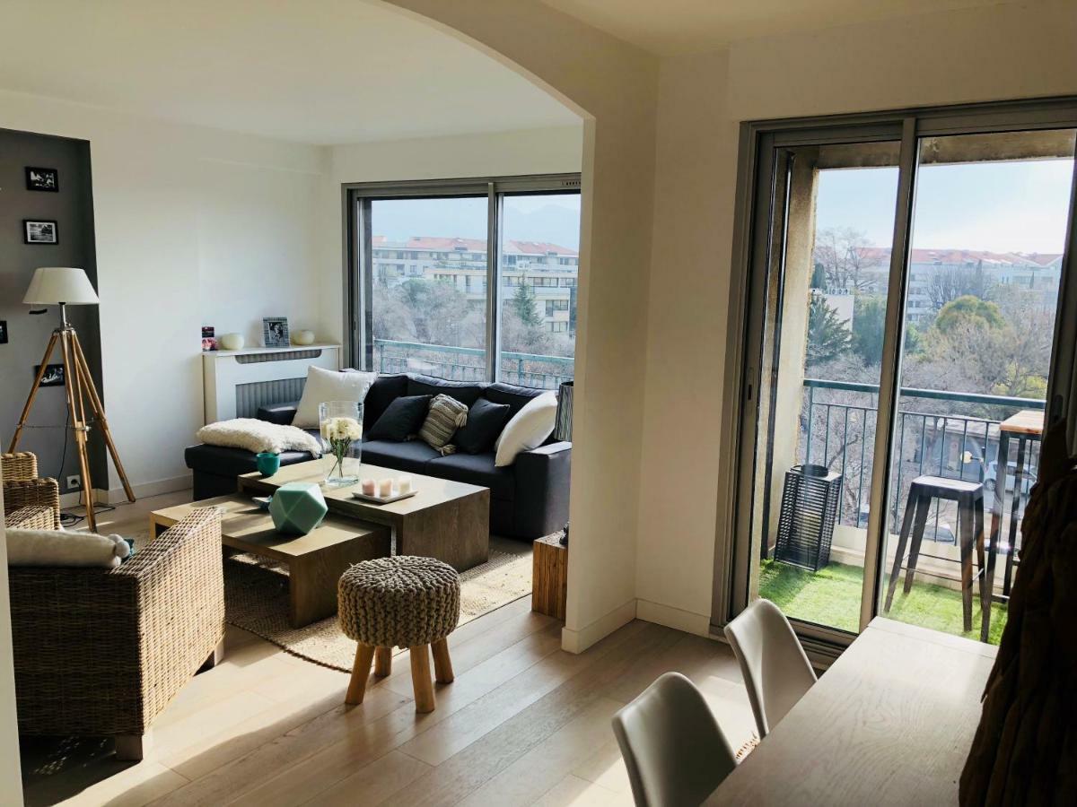 Prado Borely - De Standing Apartment *