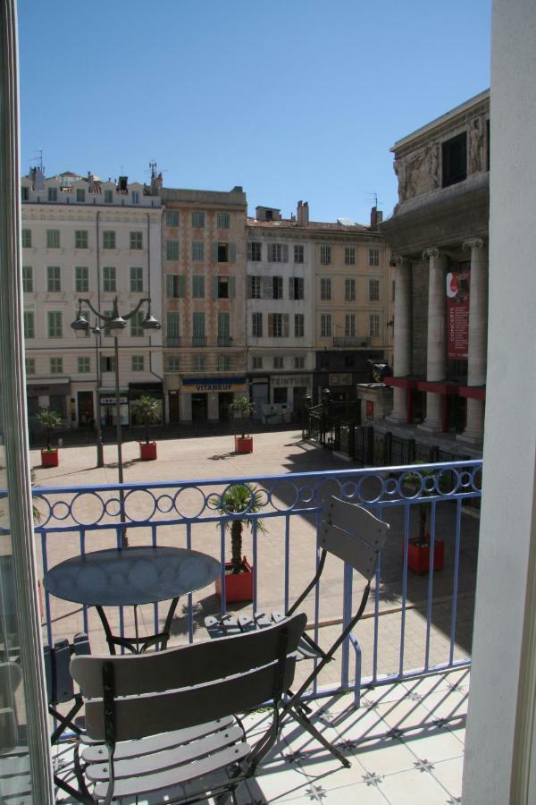 La Maison De L'opera * Marsella