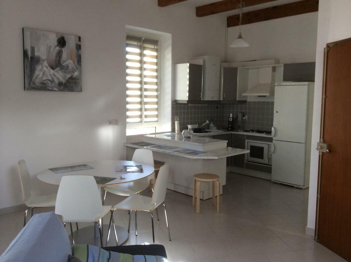 Les Gites De Granier Apartment Marseilles