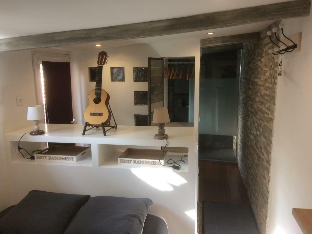 Aux Delices De L'olivier Bed & Breakfast Marseille