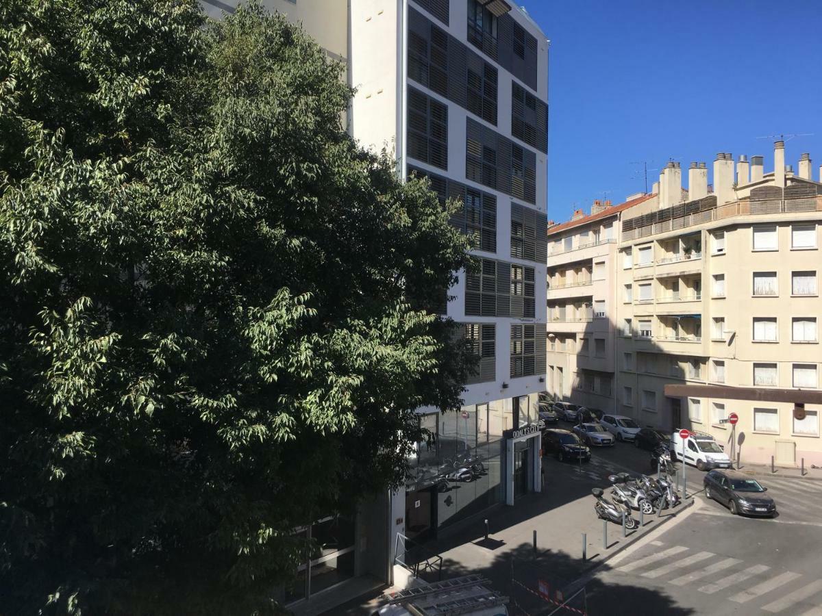 Your In Marseille*** Marsella