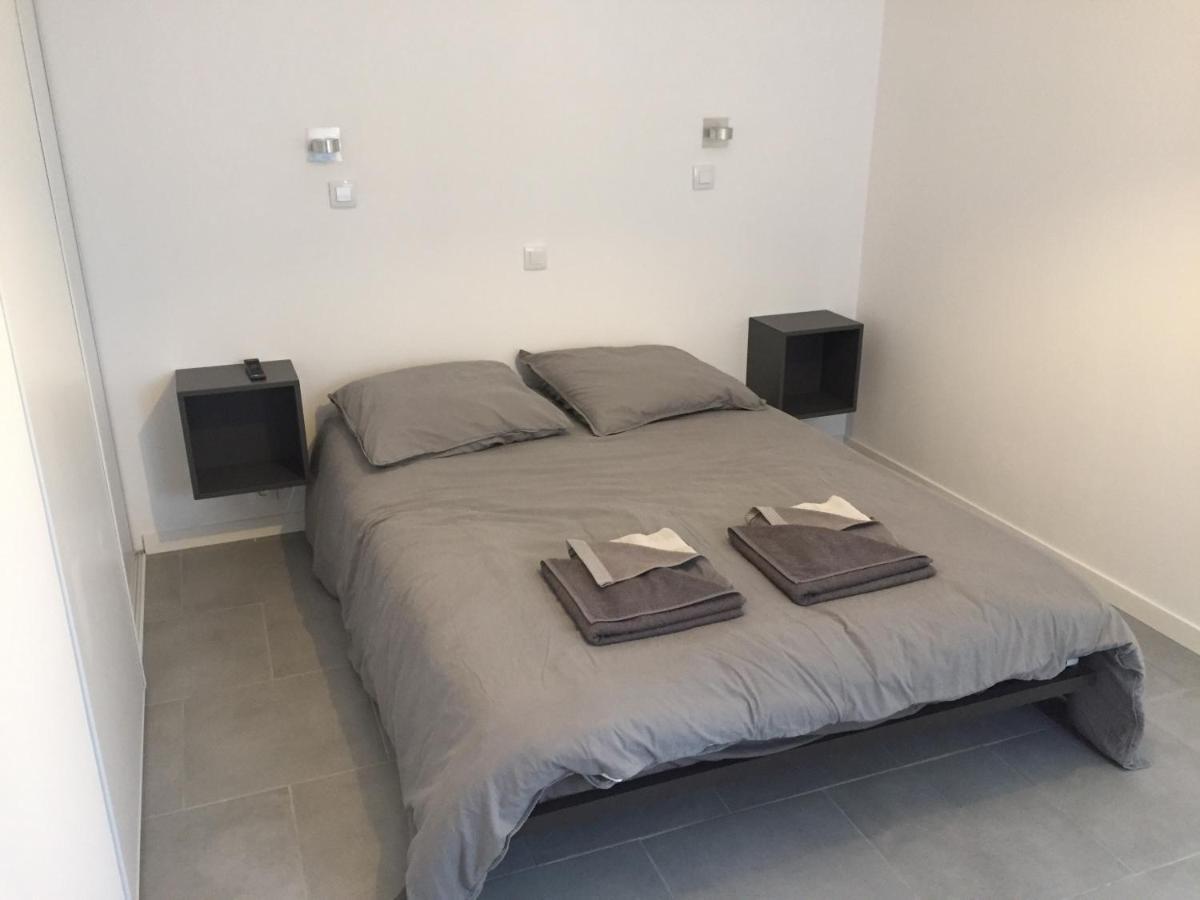 Maison Avec Jardin/piscine - Quartier Résidentiel