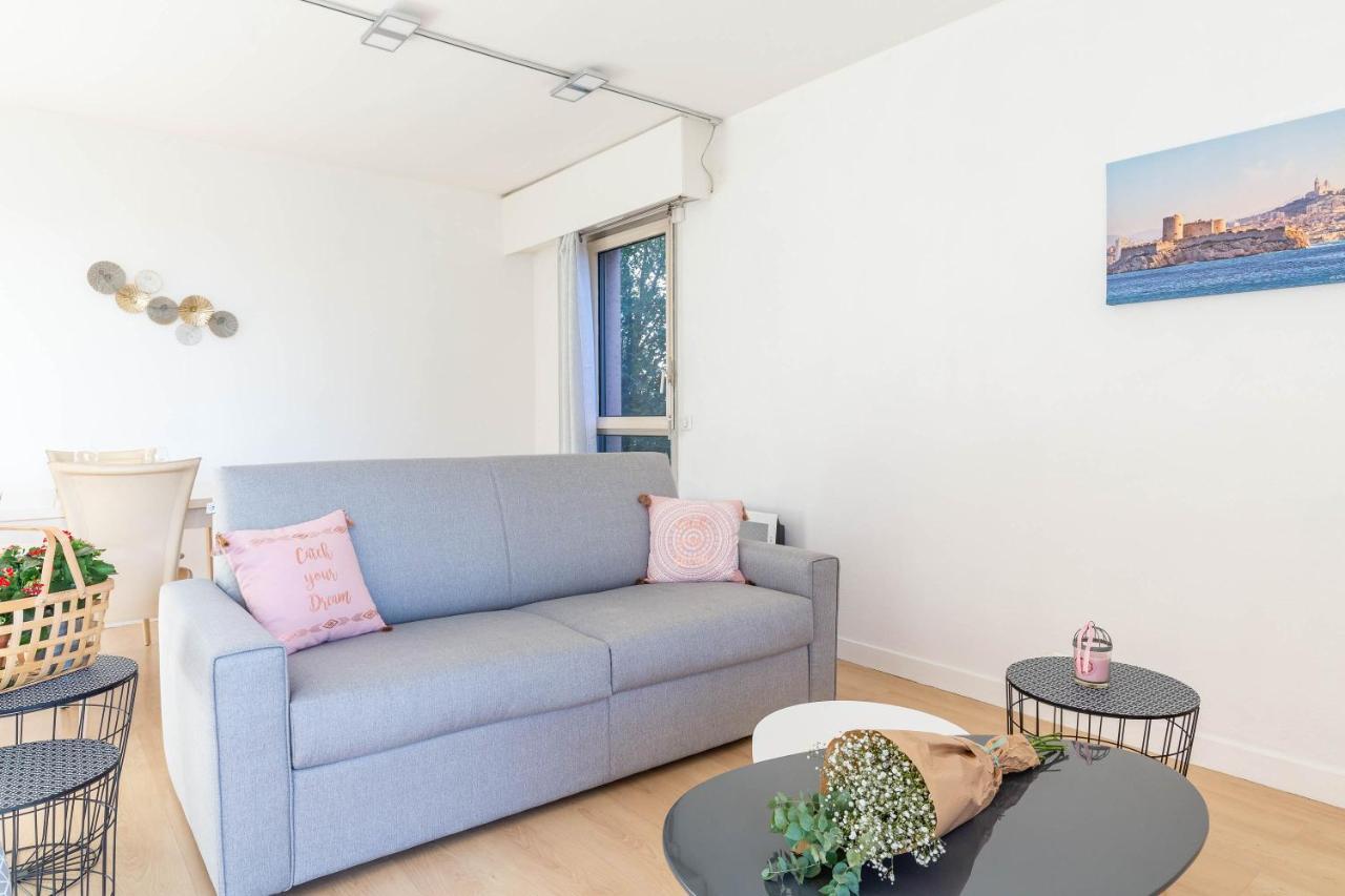 Apartment Michel-ange, Avec Terrasse Et Parking Marseille
