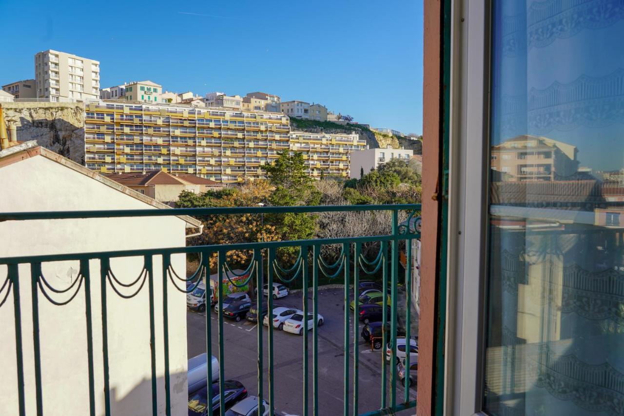 Peron 3* Marseille