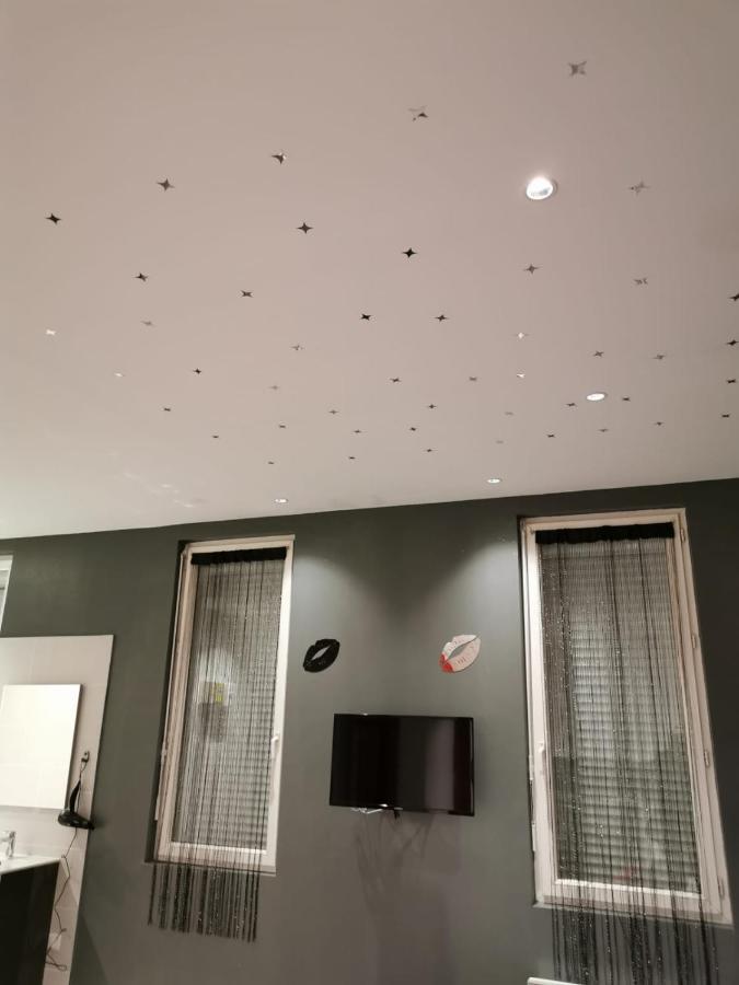 Gris - - Balneo-jaccuzi *