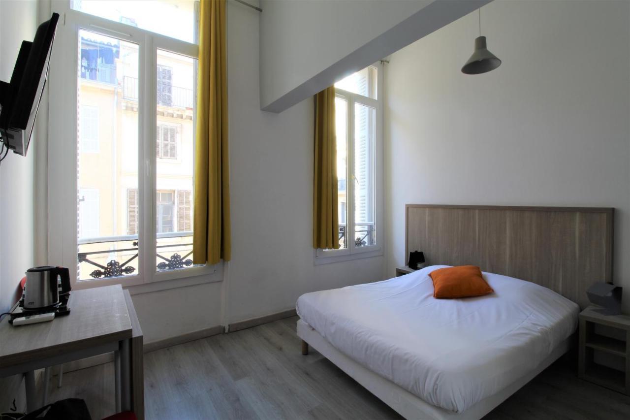 Estelle Aparthotel