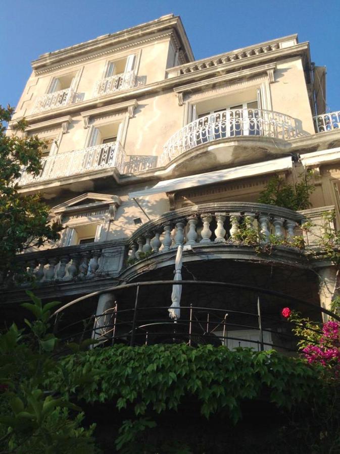 Villa Montee De La Rotonde *