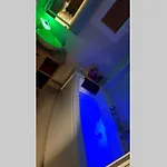 Appartement Front Vieux Port Tout Option Jacuzzi