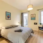 Domino Casa 2 - L\'Hotel Hospitalier