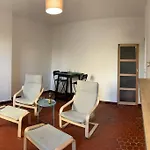 Palais Longchamps, T2 Cote Cour