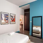 Large Modern And Calm Flat At The Doors Of Panier In Marseille - Welkeys